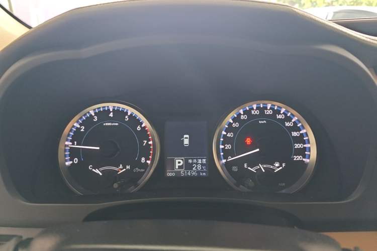 Used Toyota Highlander 2021 2.0T Four-Wheel Drive Elite Edition 7-Seater Instrument Cluster