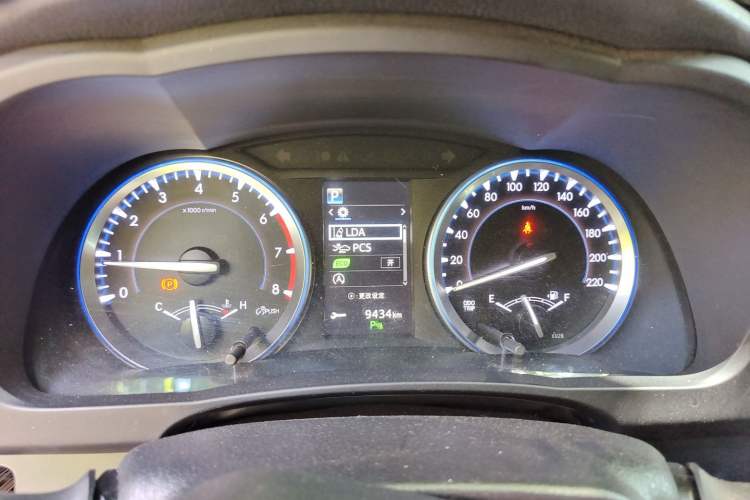 Used Toyota Highlander 2021 2.0T Four-Wheel Drive Prestige Version 7 Seats Instrument Cluster