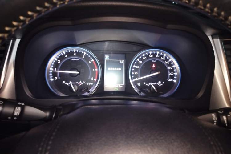 Used Toyota Highlander 2021 2.0T Four-Wheel Drive Luxury Edition 7 Seats Instrument Cluster
