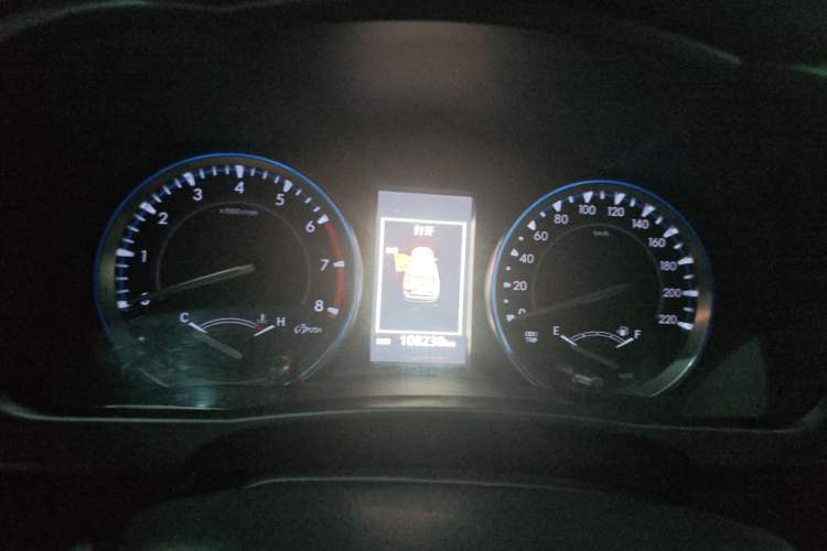 Used Toyota Highlander 2021 2.0T Four-Wheel Drive Luxury Edition 7 Seats Instrument Cluster