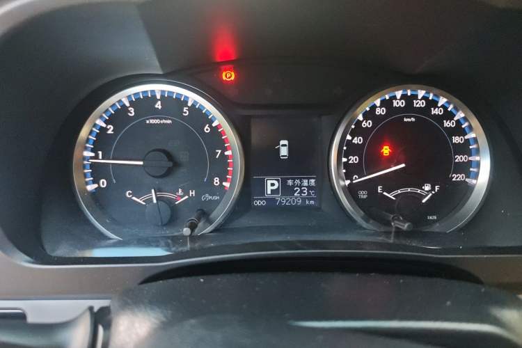 Used Toyota Highlander 2021 2.0T Four-Wheel Drive Elite Edition 7-Seater Instrument Cluster