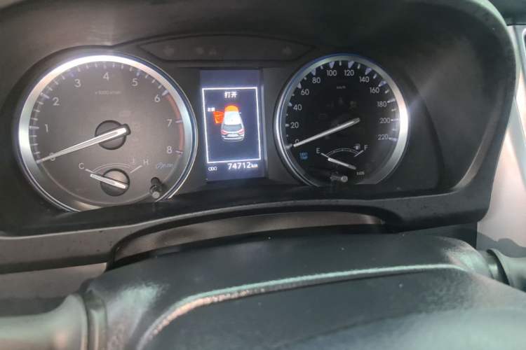 Used Toyota Highlander 2021 2.0T Four-Wheel Drive Luxury Edition 7 Seats Instrument Cluster
