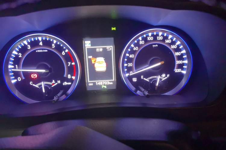 Used Toyota Highlander 2021 2.0T Four-Wheel Drive Luxury Edition 7 Seats Instrument Cluster