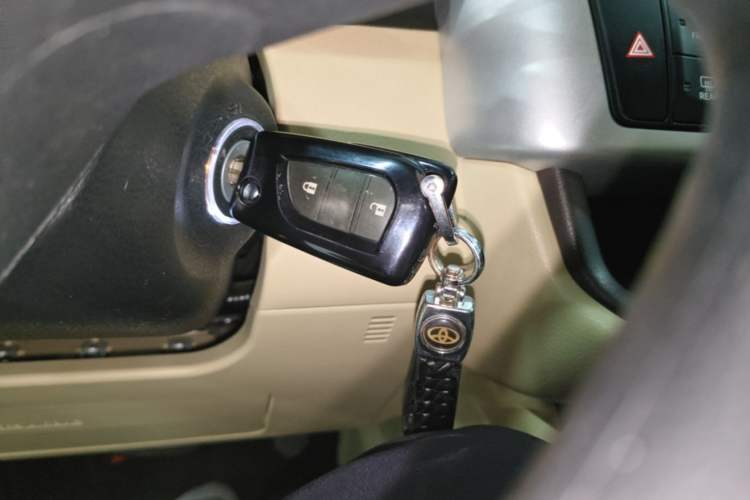 Used Toyota Highlander 2021 2.0T Two-Wheel Drive Elite Edition 5 Seats Interior 1