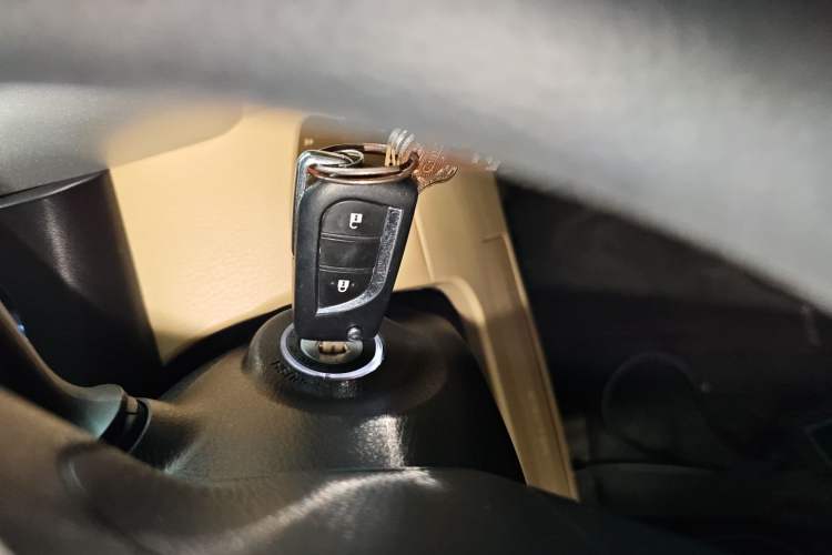 Used Toyota Highlander 2021 2.0T Four-Wheel Drive Elite Edition 7-Seater Interior 1