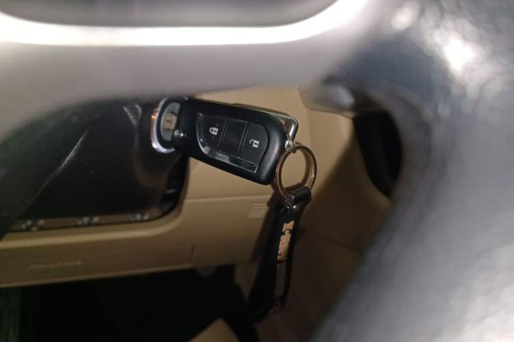 Used Toyota Highlander 2021 2.0T Four-Wheel Drive Elite Edition 7-Seater Interior 1
