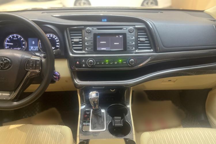 Used Toyota Highlander 2021 2.0T Four-Wheel Drive Elite Edition 7-Seater Interior 12