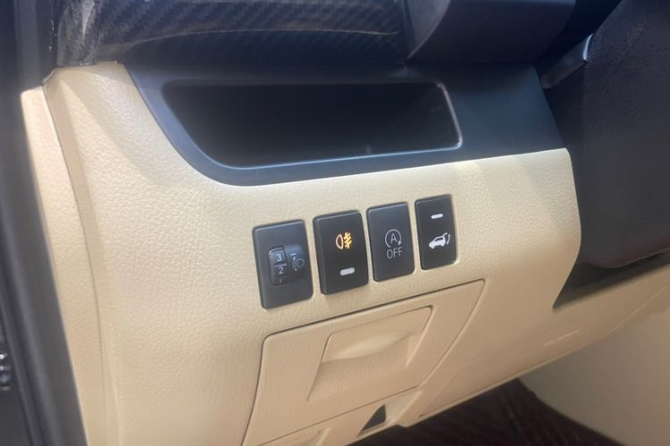 Used Toyota Highlander 2021 2.0T Four-Wheel Drive Elite Edition 7-Seater Interior 15
