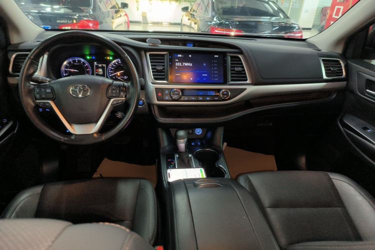 Used Toyota Highlander 2021 2.0T Four-Wheel Drive Luxury Edition 7 Seats Interior 2