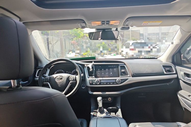 Used Toyota Highlander 2021 2.0T Four-Wheel Drive Luxury Edition 7 Seats Interior 2