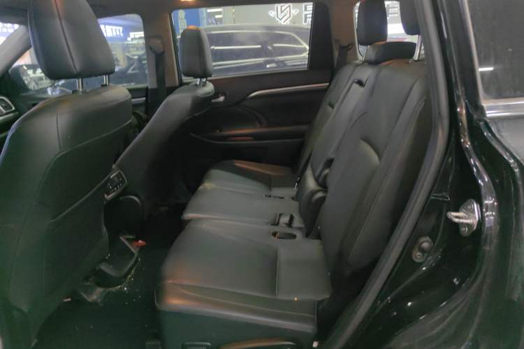 Used Toyota Highlander 2021 2.0T Four-Wheel Drive Prestige Version 7 Seats Interior 4