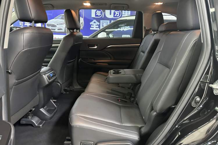 Used Toyota Highlander 2021 2.0T Four-Wheel Drive Prestige Version 7 Seats Interior 4