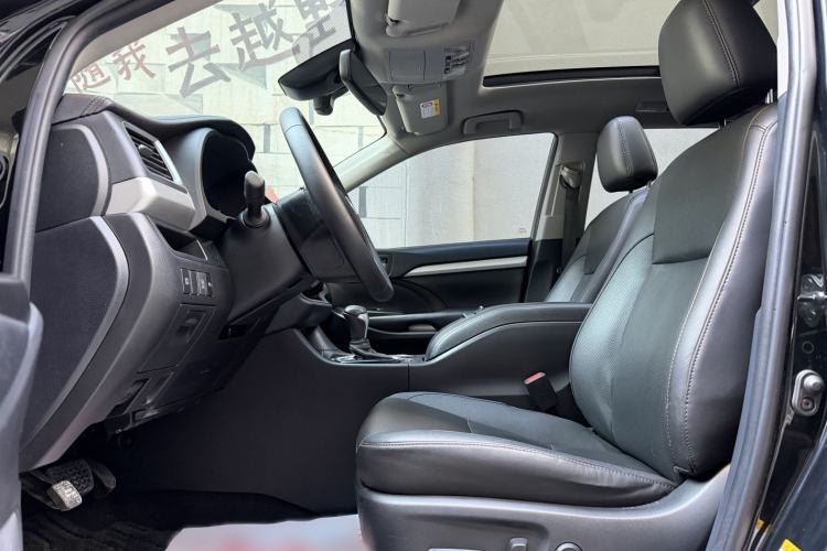 Used Toyota Highlander 2021 2.0T Four-Wheel Drive Luxury Edition 7 Seats Interior 4