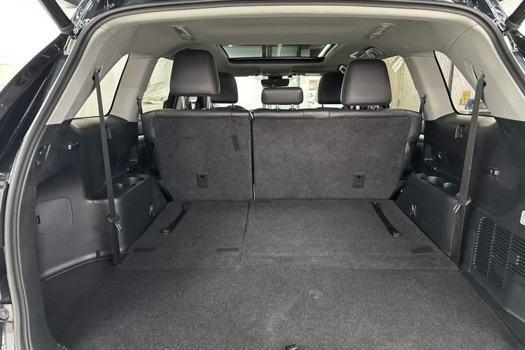 Used Toyota Highlander 2021 2.0T Four-Wheel Drive Prestige Version 7 Seats Interior 8