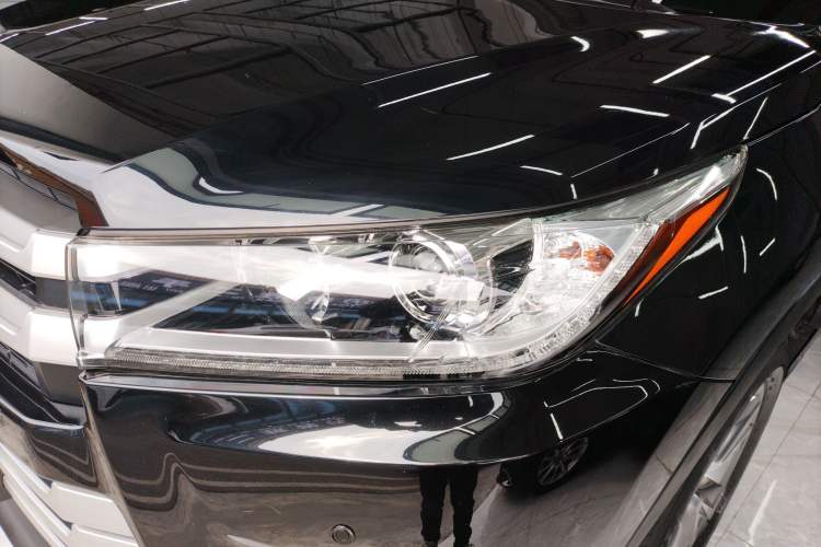 Used Toyota Highlander 2021 2.0T Two-Wheel Drive Elite Version 7-Seater Left Front Headlight