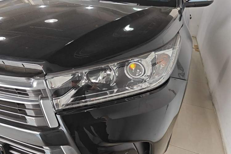 Used Toyota Highlander 2021 2.0T Four-Wheel Drive Prestige Version 7 Seats Left Front Headlight