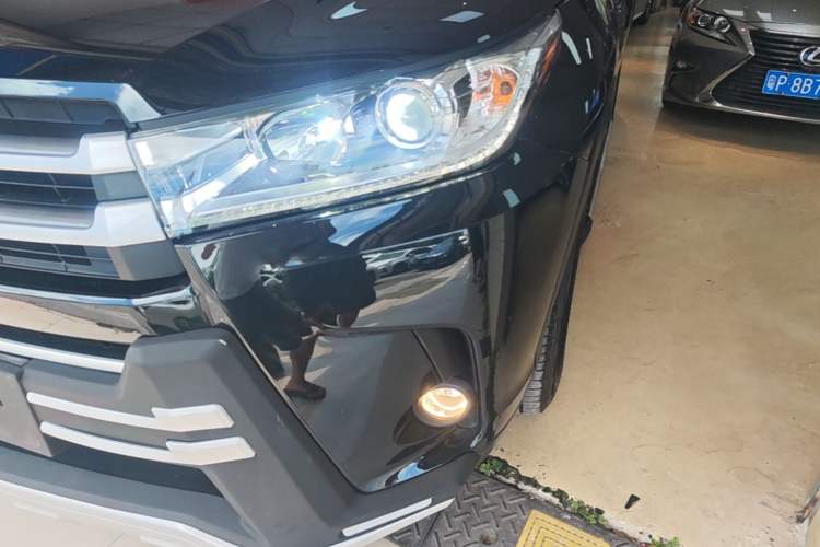 Used Toyota Highlander 2021 2.0T Four-Wheel Drive Elite Edition 7-Seater Left Front Headlight