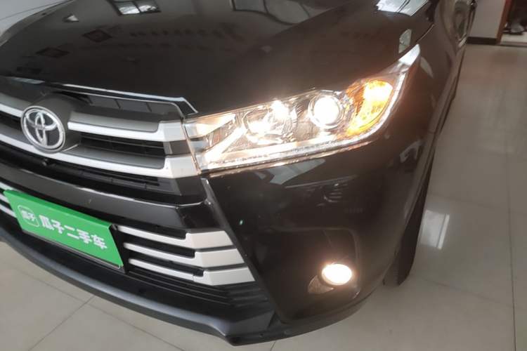 Used Toyota Highlander 2021 2.0T Two-Wheel Drive Elite Version 7-Seater Left Front Headlight