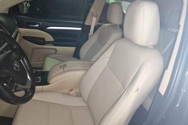 Used Toyota Highlander 2021 2.0T Four-Wheel Drive Elite Edition 7-Seater Left Front Seat