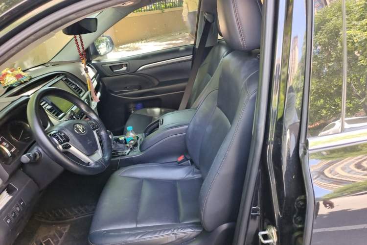 Used Toyota Highlander 2021 2.0T Four-Wheel Drive Prestige Version 7 Seats Left Front Seat