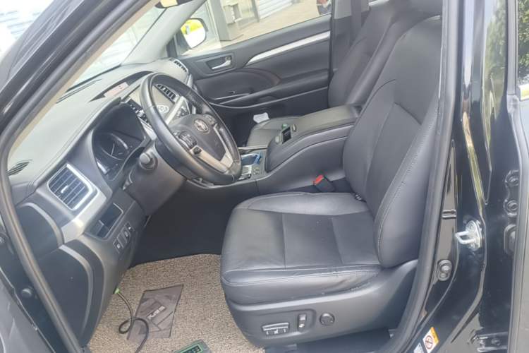 Used Toyota Highlander 2021 2.0T Four-Wheel Drive Luxury Edition 7 Seats Left Front Seat