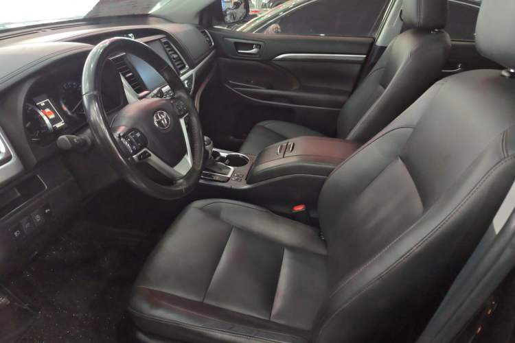 Used Toyota Highlander 2021 2.0T Four-Wheel Drive Prestige Version 7 Seats Left Front Seat