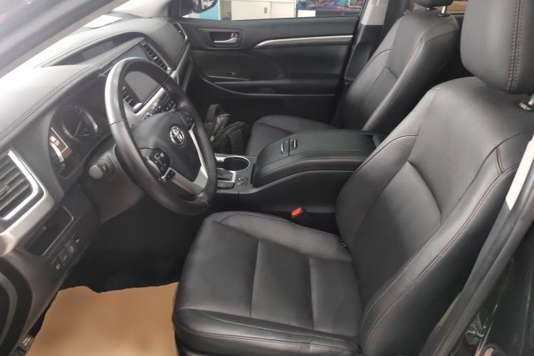 Used Toyota Highlander 2021 2.0T Four-Wheel Drive Prestige Version 7 Seats Left Front Seat