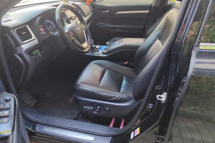 Used Toyota Highlander 2021 2.0T Four-Wheel Drive Luxury Edition 7 Seats Left Front Seat