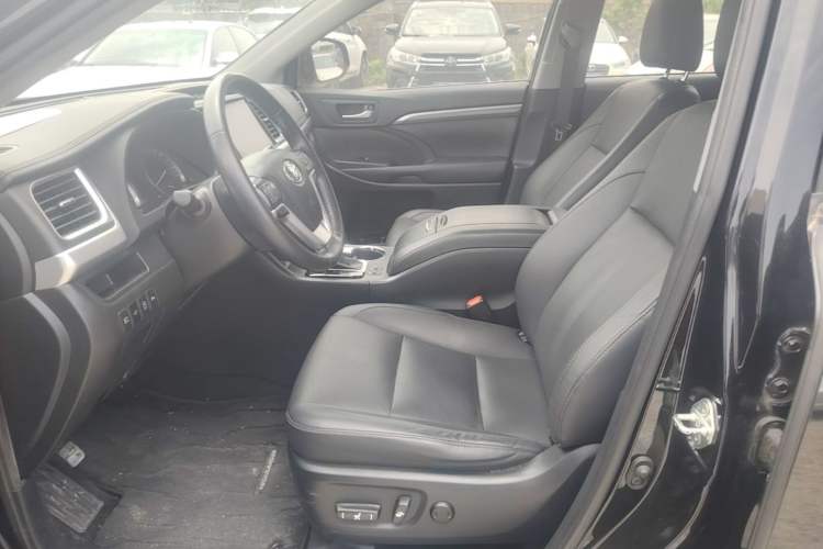 Used Toyota Highlander 2021 2.0T Four-Wheel Drive Prestige Version 7 Seats Left Front Seat
