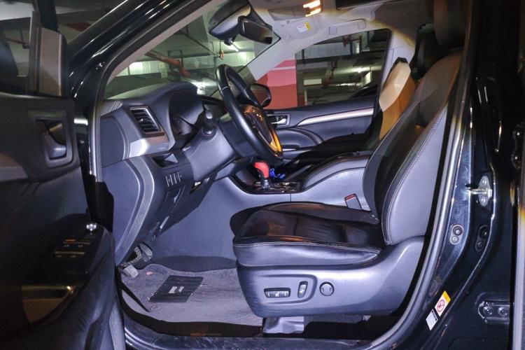Used Toyota Highlander 2021 2.0T Four-Wheel Drive Luxury Edition 7 Seats Left Front Seat