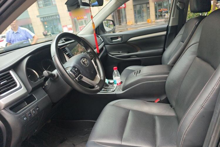 Used Toyota Highlander 2021 2.0T Four-Wheel Drive Luxury Edition 7 Seats Left Front Seat
