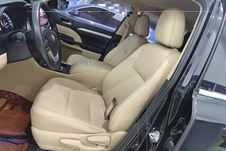 Used Toyota Highlander 2021 2.0T Two-Wheel Drive Elite Version 7-Seater Left Front Seat