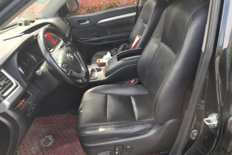 Used Toyota Highlander 2021 2.0T Two-Wheel Drive Luxury Edition 7 Seats Left Front Seat