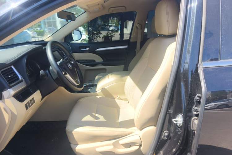 Used Toyota Highlander 2021 2.0T Four-Wheel Drive Elite Edition 7-Seater Left Front Seat