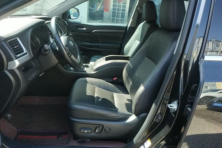 Used Toyota Highlander 2021 2.0T Four-Wheel Drive Prestige Version 7 Seats Left Front Seat