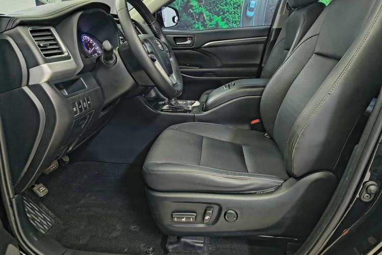 Used Toyota Highlander 2021 2.0T Four-Wheel Drive Prestige Version 7 Seats Left Front Seat