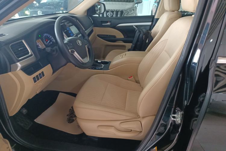 Used Toyota Highlander 2021 2.0T Four-Wheel Drive Elite Edition 7-Seater Left Front Seat