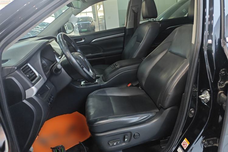 Used Toyota Highlander 2021 2.0T Four-Wheel Drive Prestige Version 7 Seats Left Front Seat