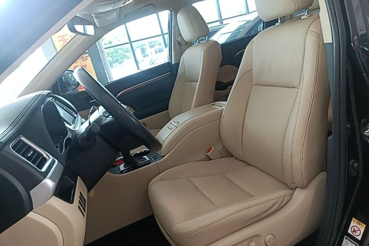 Used Toyota Highlander 2021 2.0T Four-Wheel Drive Prestige Version 7 Seats Left Front Seat