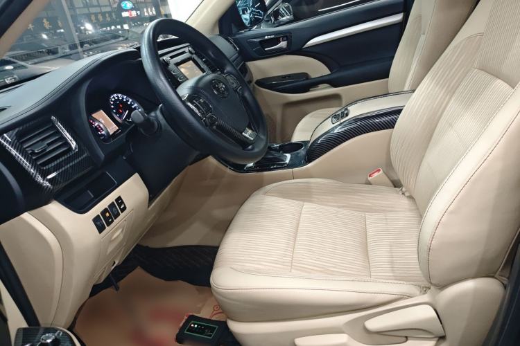 Used Toyota Highlander 2021 2.0T Four-Wheel Drive Elite Edition 7-Seater Left Front Seat
