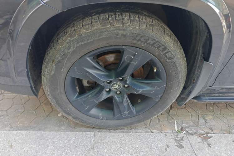 Used Toyota Highlander 2021 2.0T Four-Wheel Drive Knight Edition 7 Seats Left Front Wheel Hub