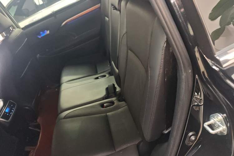 Used Toyota Highlander 2021 2.0T Four-Wheel Drive Luxury Edition 7 Seats Left Rear Seat