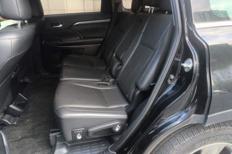 Used Toyota Highlander 2021 2.0T Four-Wheel Drive Prestige Version 7 Seats Left Rear Seat