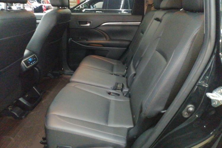 Used Toyota Highlander 2021 2.0T Four-Wheel Drive Prestige Version 7 Seats Left Rear Seat
