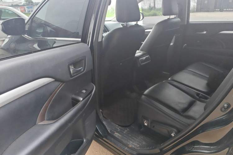 Used Toyota Highlander 2021 2.0T Four-Wheel Drive Luxury Edition 7 Seats Left Rear Seat