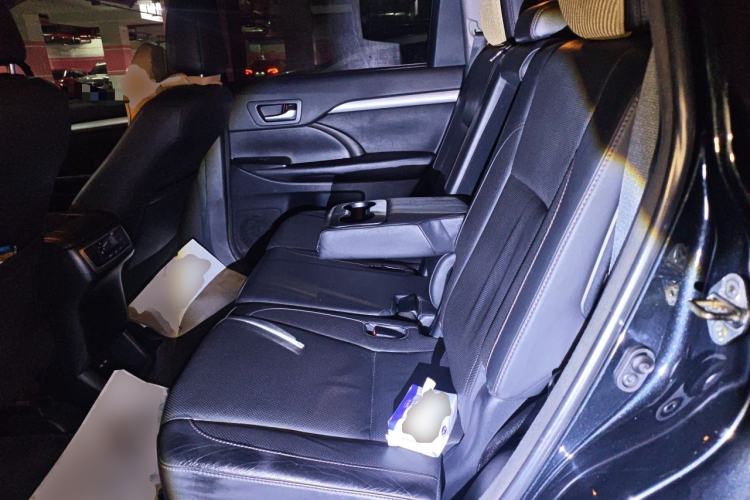 Used Toyota Highlander 2021 2.0T Four-Wheel Drive Luxury Edition 7 Seats Left Rear Seat