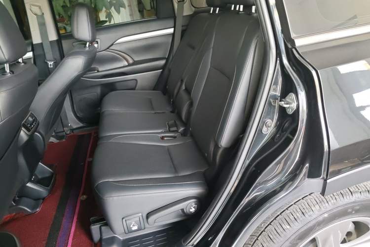 Used Toyota Highlander 2021 2.0T Four-Wheel Drive Prestige Version 7 Seats Left Rear Seat