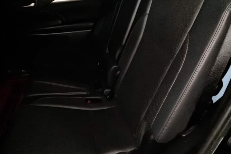 Used Toyota Highlander 2021 2.0T Four-Wheel Drive Luxury Edition 7 Seats Left Rear Seat