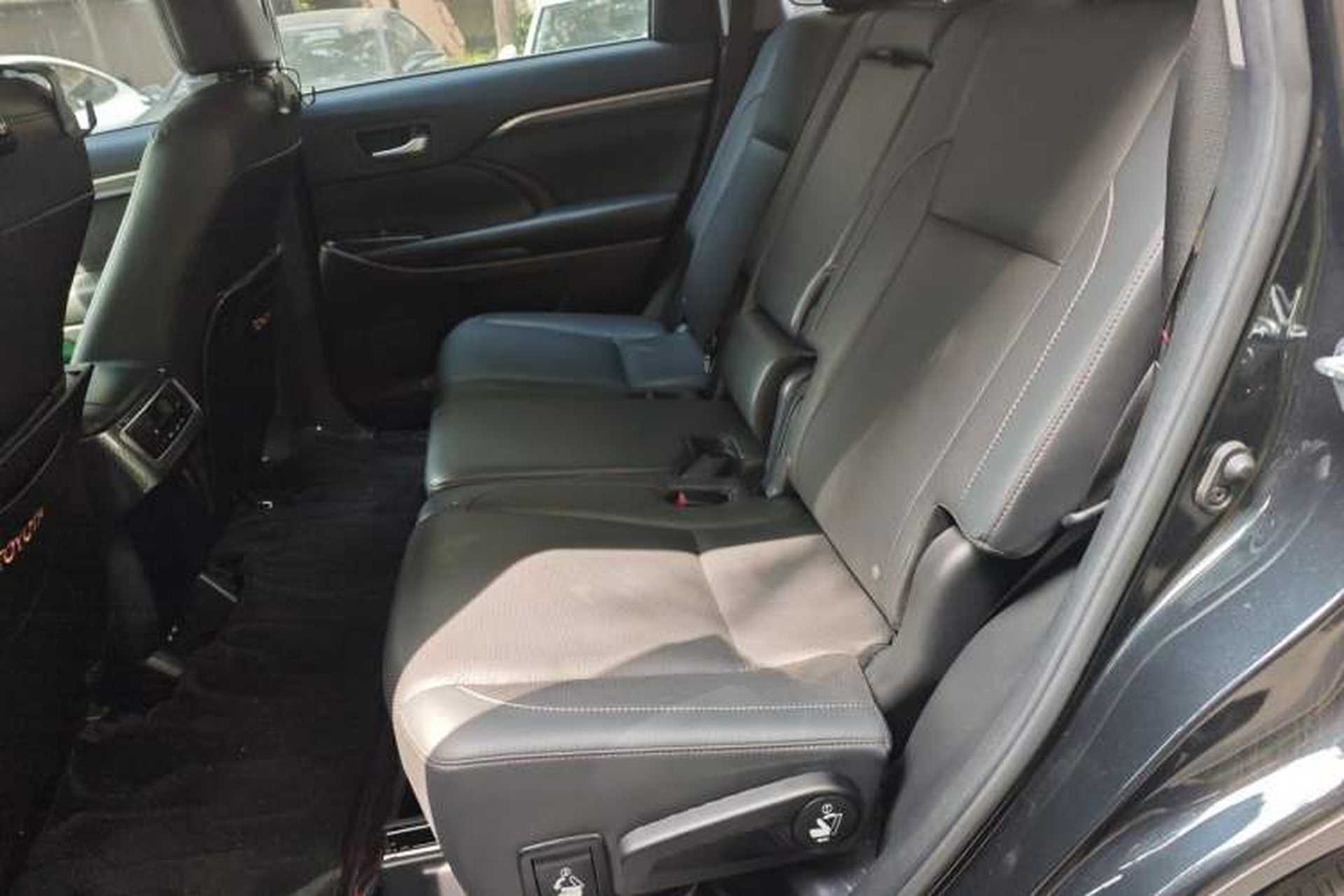 Used Toyota Highlander 2021 2.0T Four-Wheel Drive Prestige Version 7 Seats Left Rear Seat