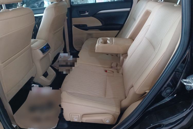 Used Toyota Highlander 2021 2.0T Four-Wheel Drive Elite Edition 7-Seater Left Rear Seat